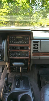 Jeep Grand Cherokee cena 21500 przebieg: 312160, rok produkcji 1995 z Puławy małe 191